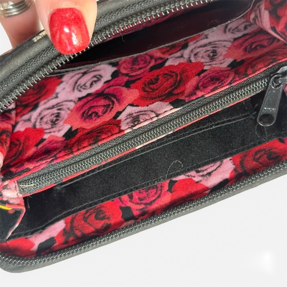 Vera Bradley RFID Grab & Go Wallet Havana Dots Black Red/Pink Rose Interior - Picture 3 of 3